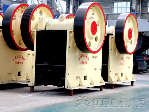 鄂式破碎機(jī)（鄂破）廠家