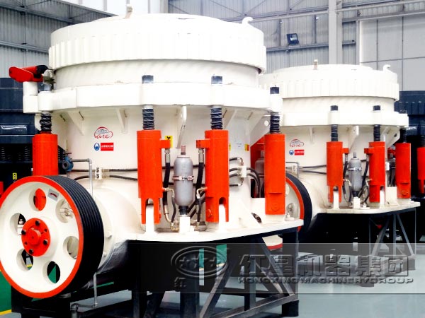 流紋巖多缸液壓圓錐破碎機(jī)廠家