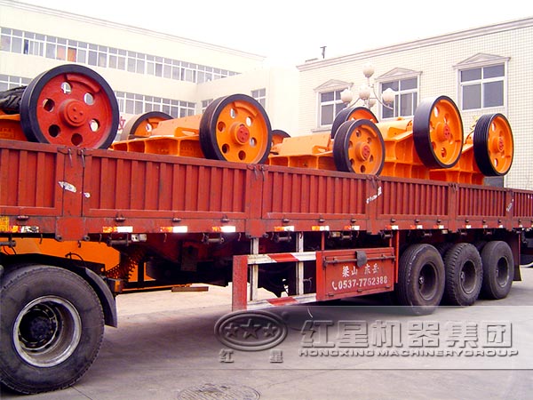 河南硅石粉碎機廠家發(fā)貨