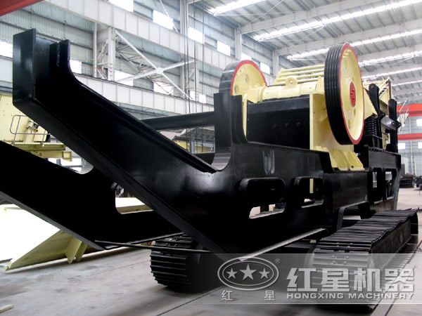 顎破移動破碎站