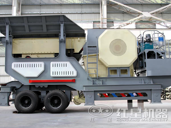紅星車(chē)載輪胎式移動(dòng)破碎站風(fēng)采圖