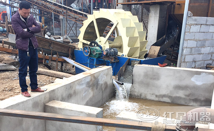 河沙清洗現(xiàn)場