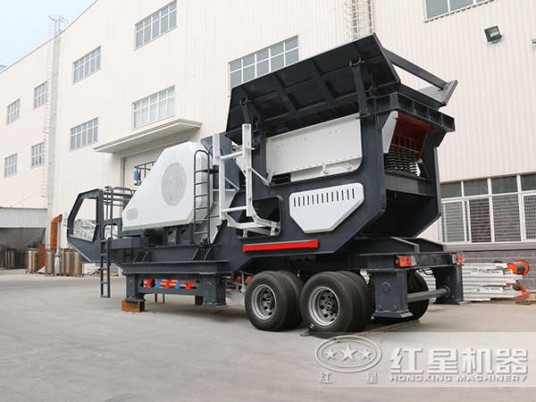 輪胎式可移動(dòng)碎石機(jī)