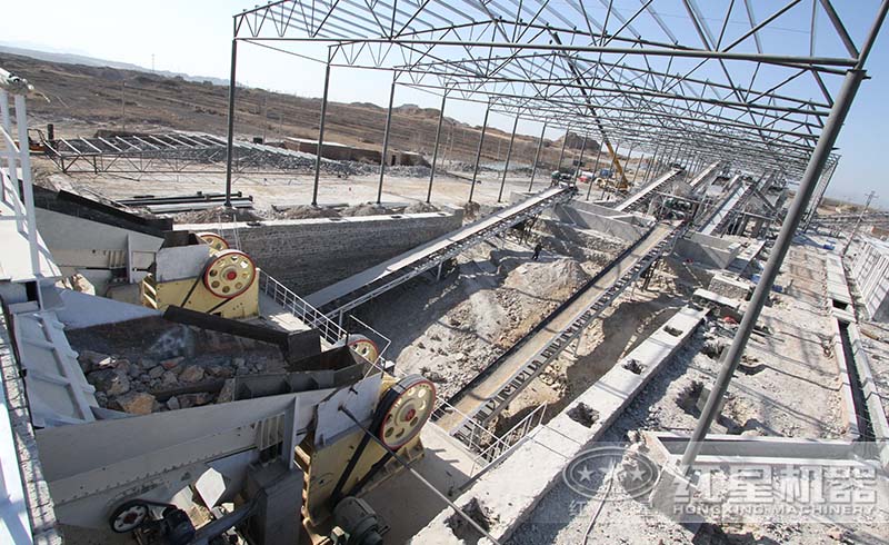 紅星顎式破碎機生產(chǎn)線現(xiàn)場