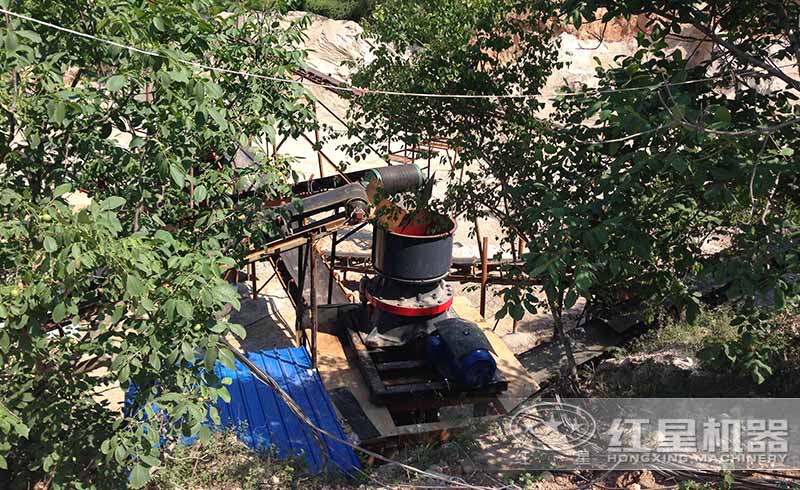 紅星細(xì)碎圓錐破碎機(jī)生產(chǎn)線現(xiàn)場