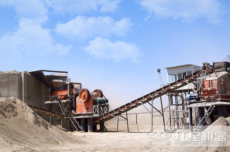 固定式破碎生產(chǎn)現(xiàn)場(chǎng)